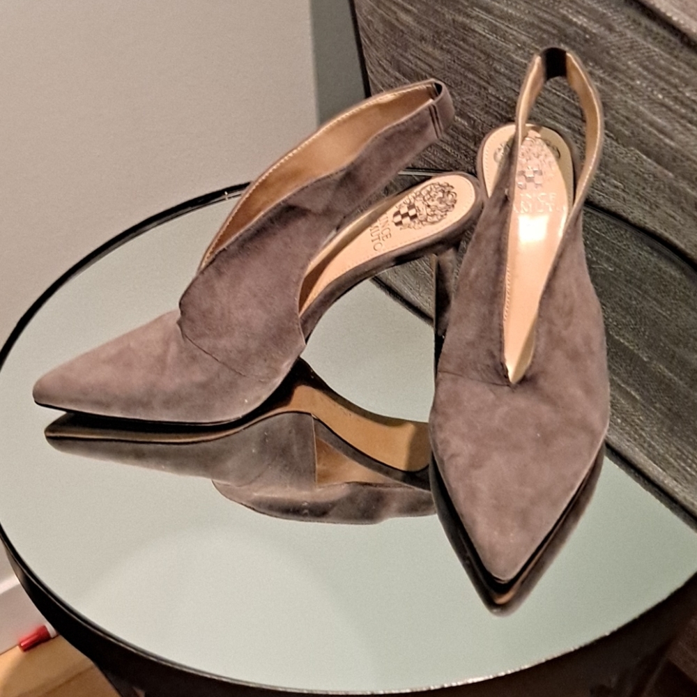 Vince Camuto Pumps